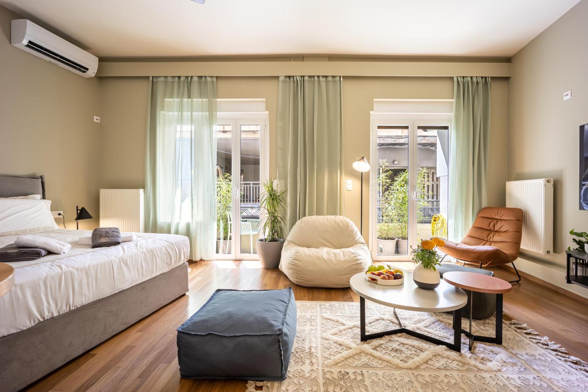 Oasis Athens - Boutique Suites Exterior foto